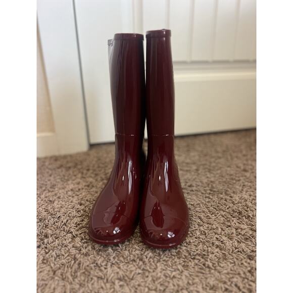 Jeffrey Campbell 9 Glossy Burgundy Rain Boots Women's Tall Rubber Waterproof - Picture 4 of 11